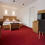 Hotell Diem 3*