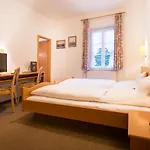 Diem Hotel