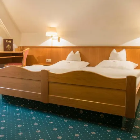 Diem Hotel 3*